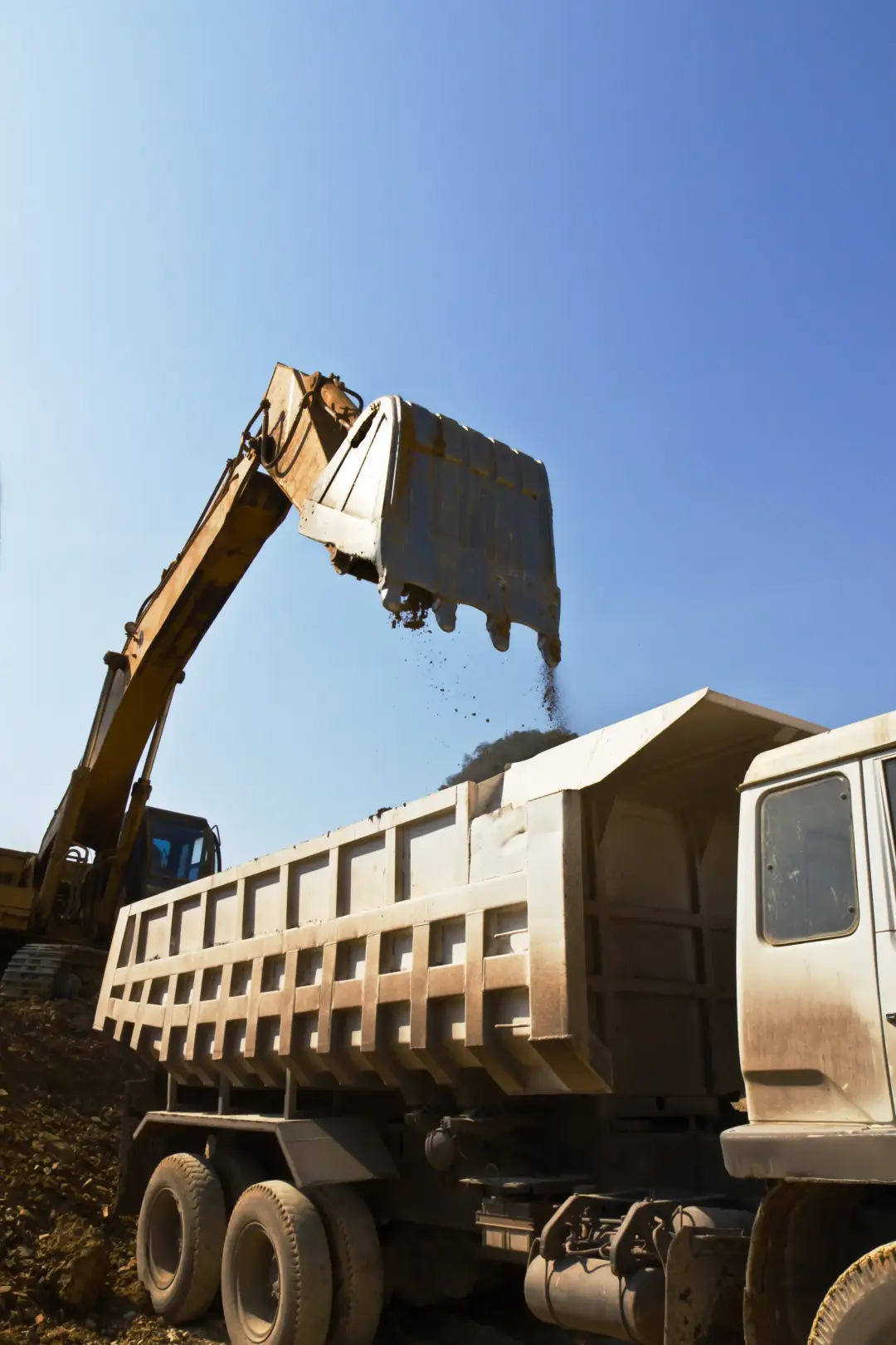 Benefits of Grab Lorry Hire for Construction Benefits of Grab Lorry Hire for Construction Image